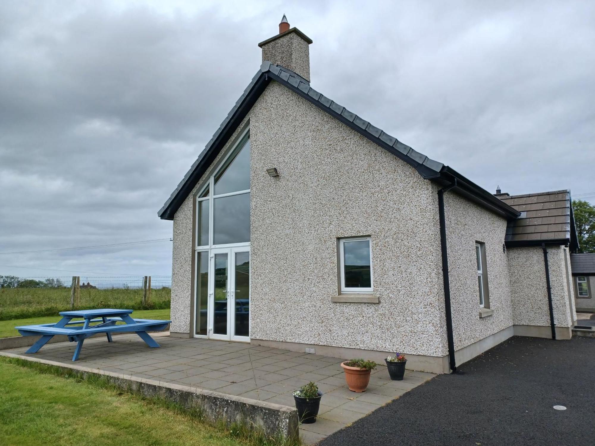 The Chalet At Corvally Portrush Εξωτερικό φωτογραφία
